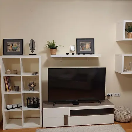 Bay View 1br Apartment